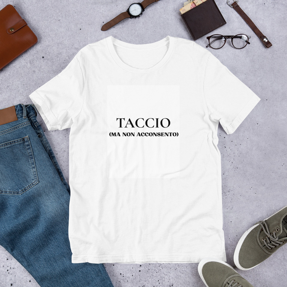 La taccio-maglietta che però non acconsente